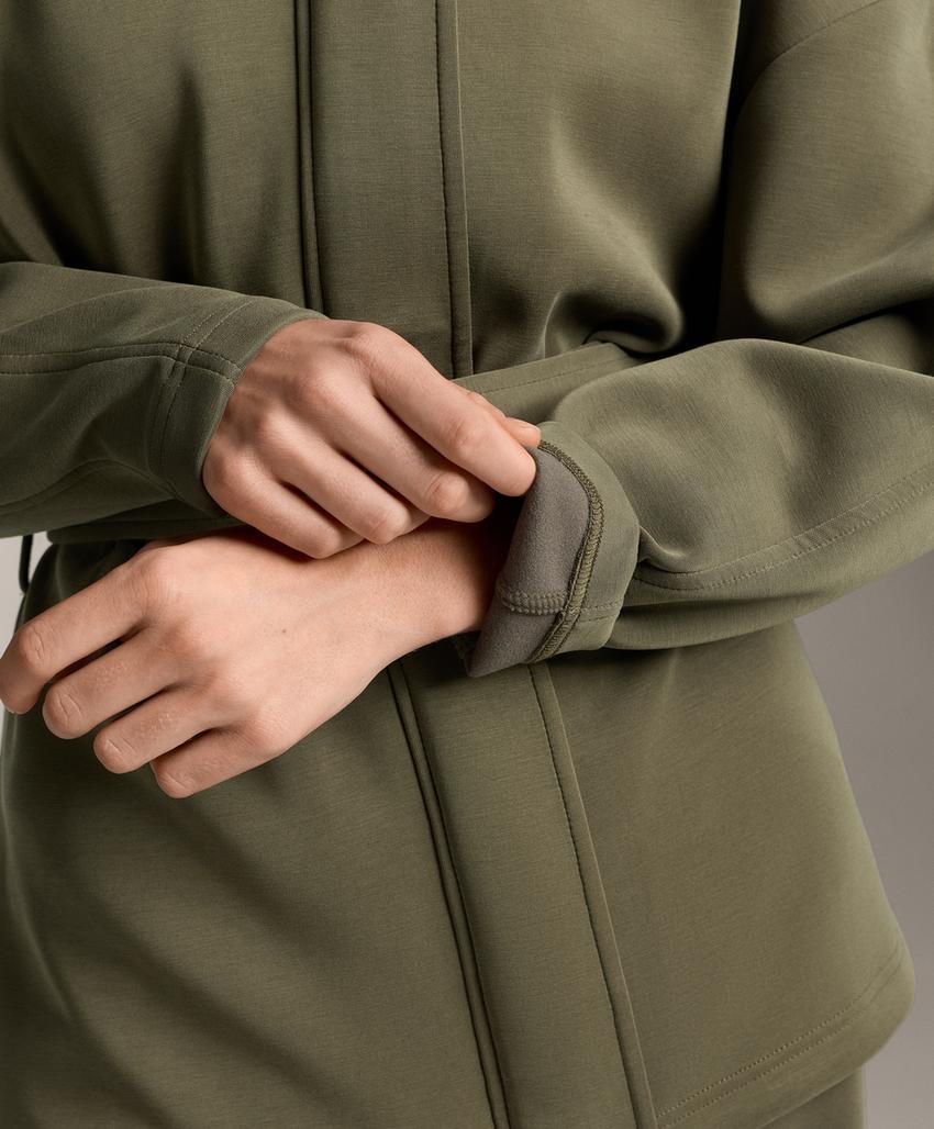 Длинная пальто на поясе из мягкого модала