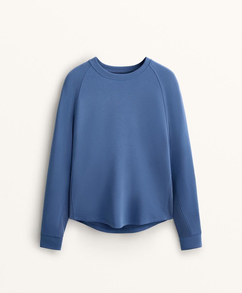 Свитшот oversize с модальным ребром