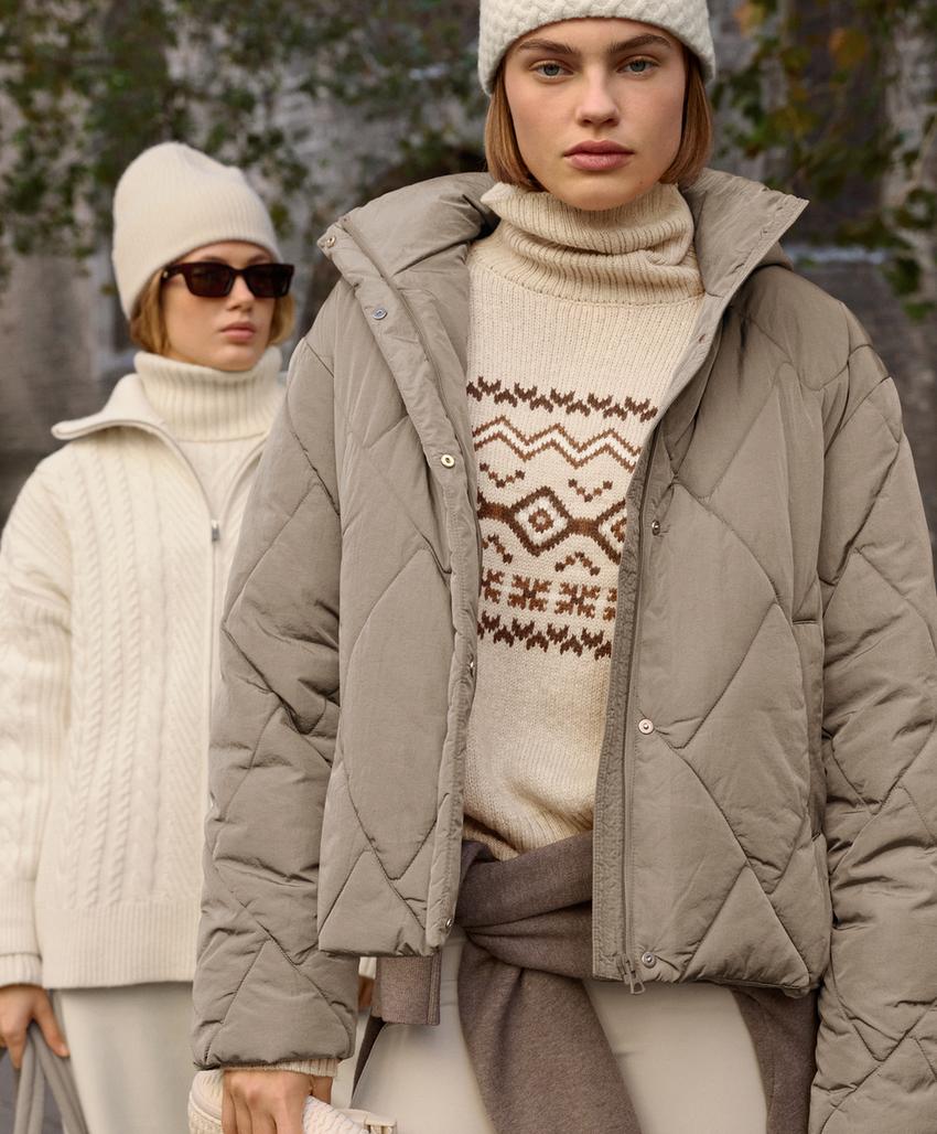 Джемпер с высоким воротником из жаккардового вязаного полотна из 10% шерсти