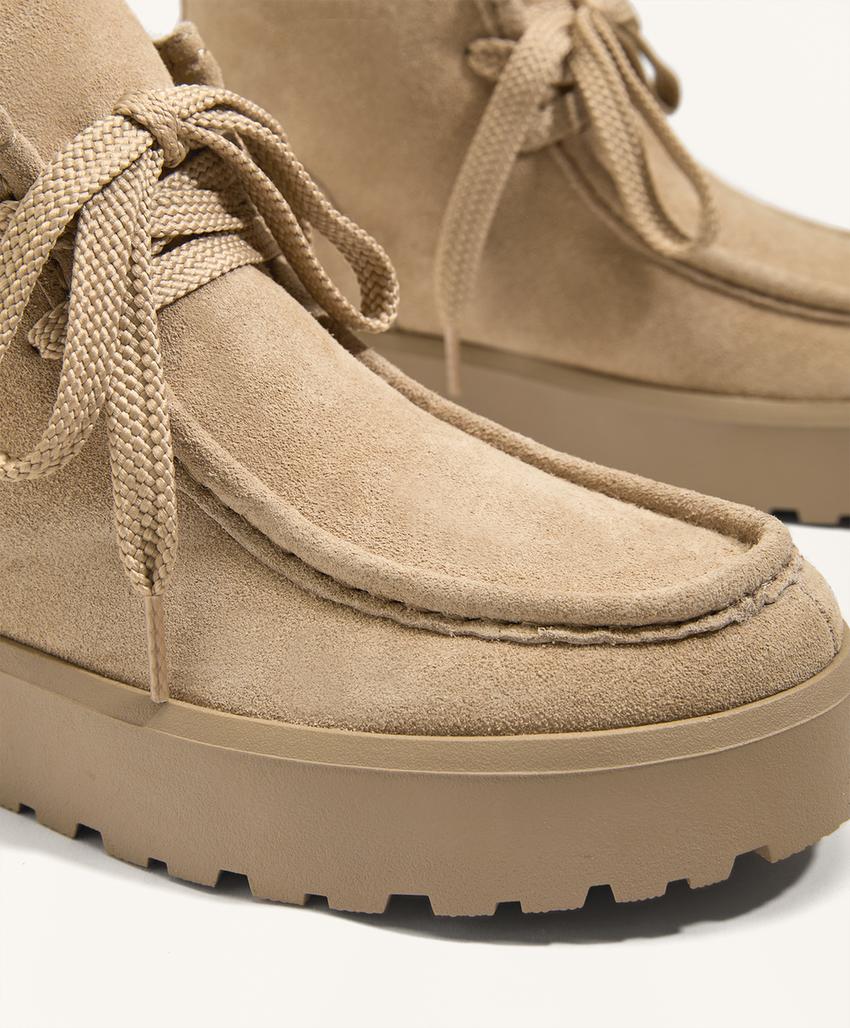 Ботильоны на шнуровке с подошвой