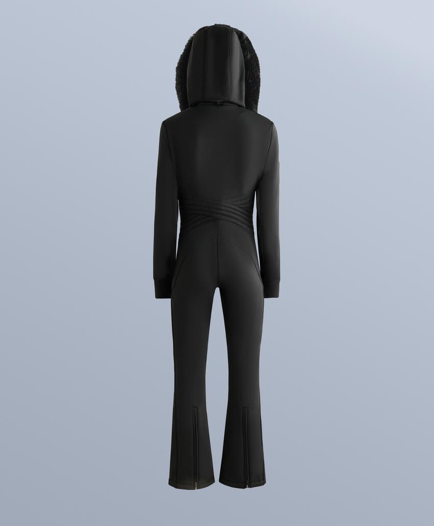 Комбинезон для горных лыж с максимальной посадкой и водоотталкивающим покрытием