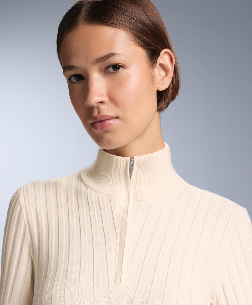 Футболка утепляющая ребристая вязаная для базового слоя