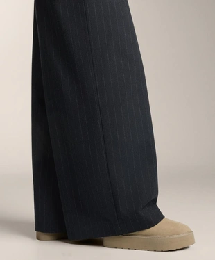 PINSTRIPE STRUCTURED WIDE-LEG TROUSERS- Заказать в России