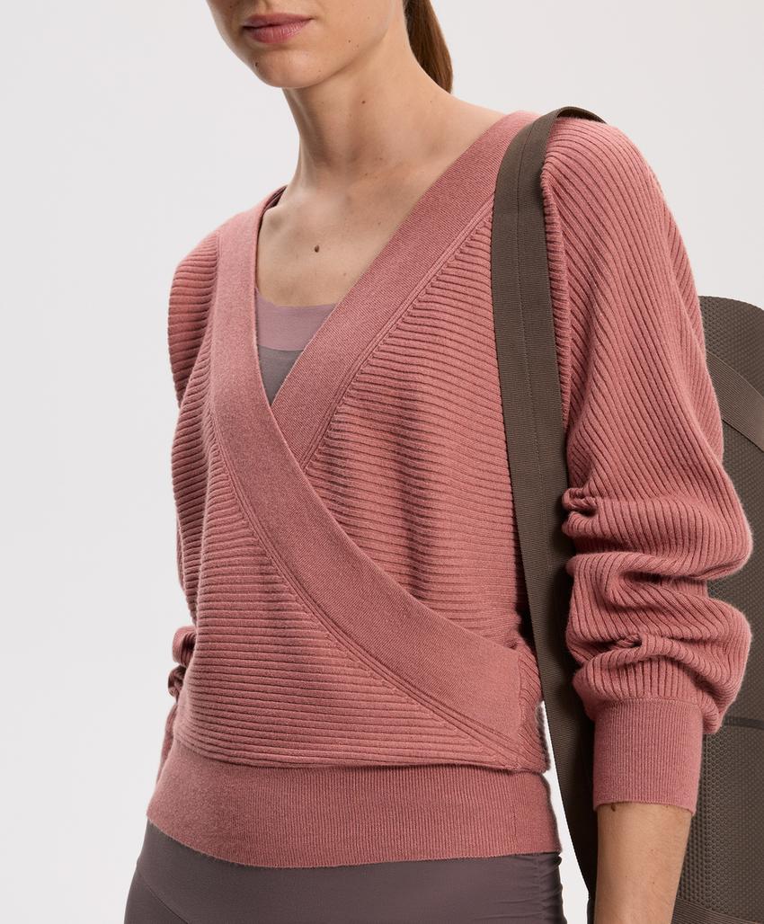 Джемпер из перекрещивающегося ребристого вязаного полотна