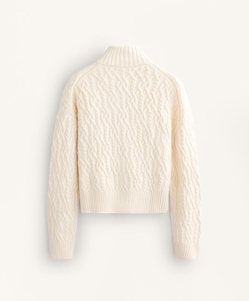 Вязаная куртка-бомбер с пуговицами