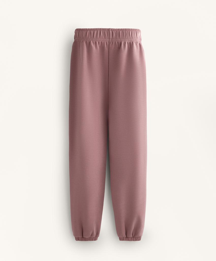 Брюки-джоггеры из мягкого модала