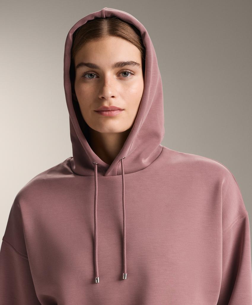 Объемный худи из мягкого модала