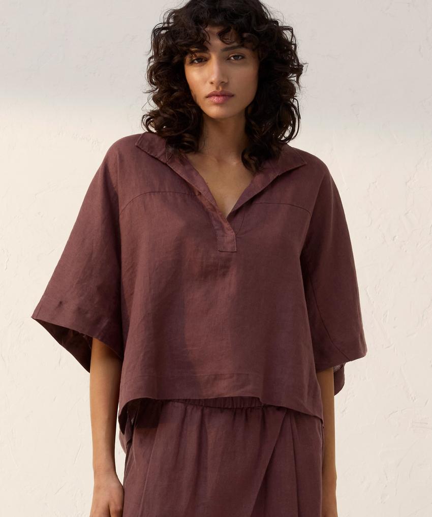 Свободная рубашка из 100% льна с коротким рукавом