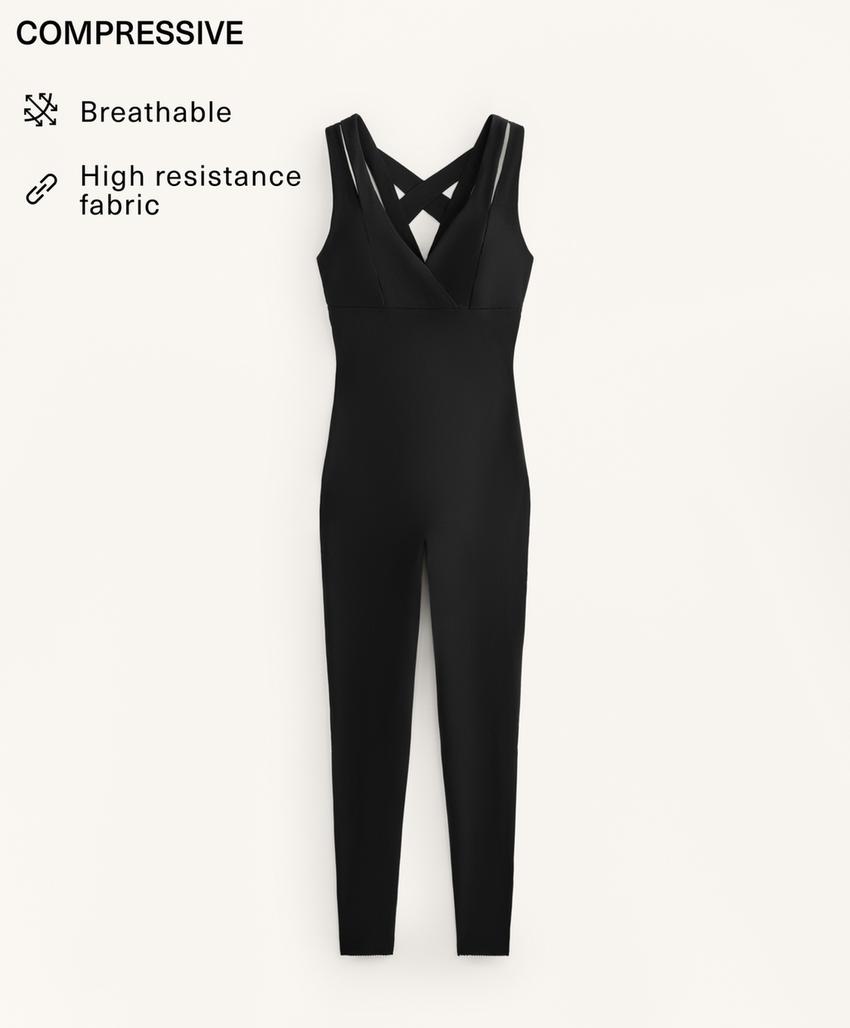 Сжатый длинный комбинезон с двойным ремнем