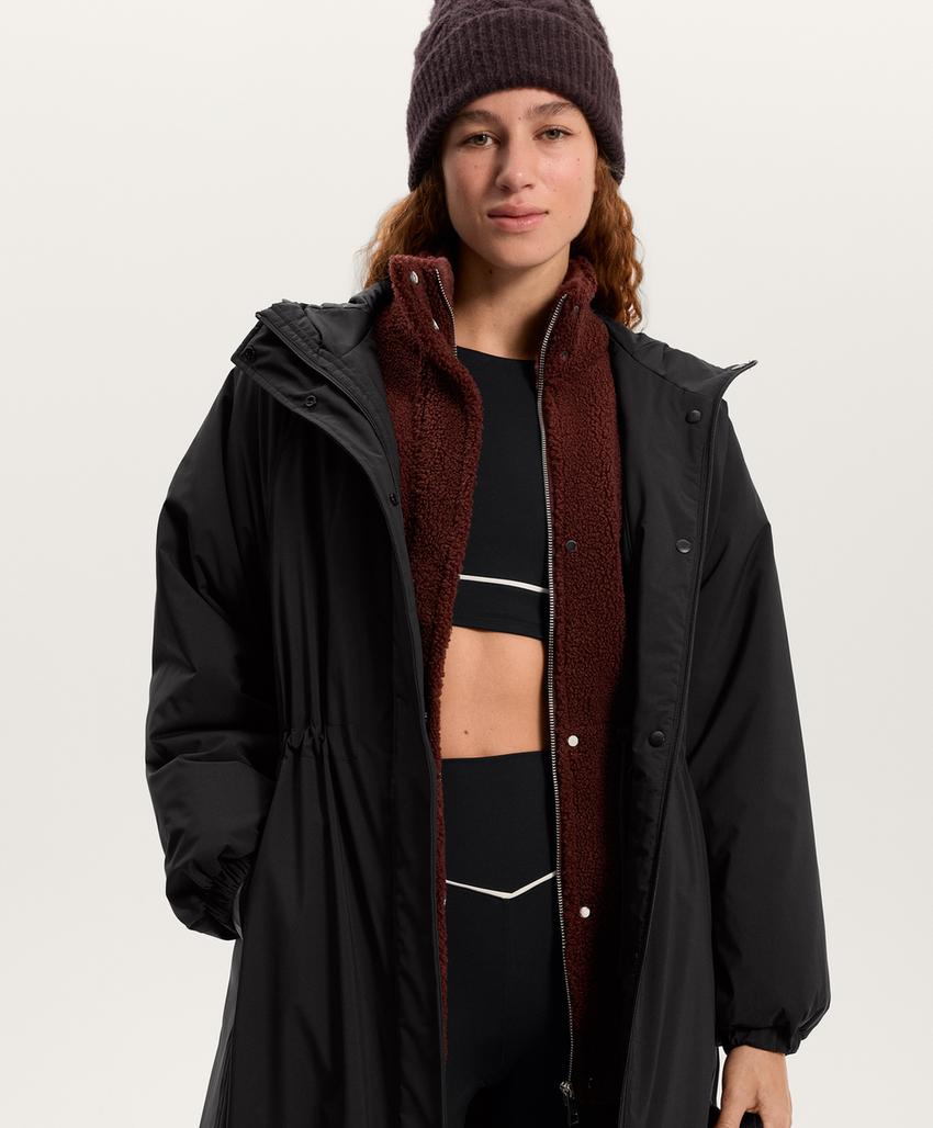 Топ с длинными рукавами и блок-колор сетчатыми вставками comfortlux