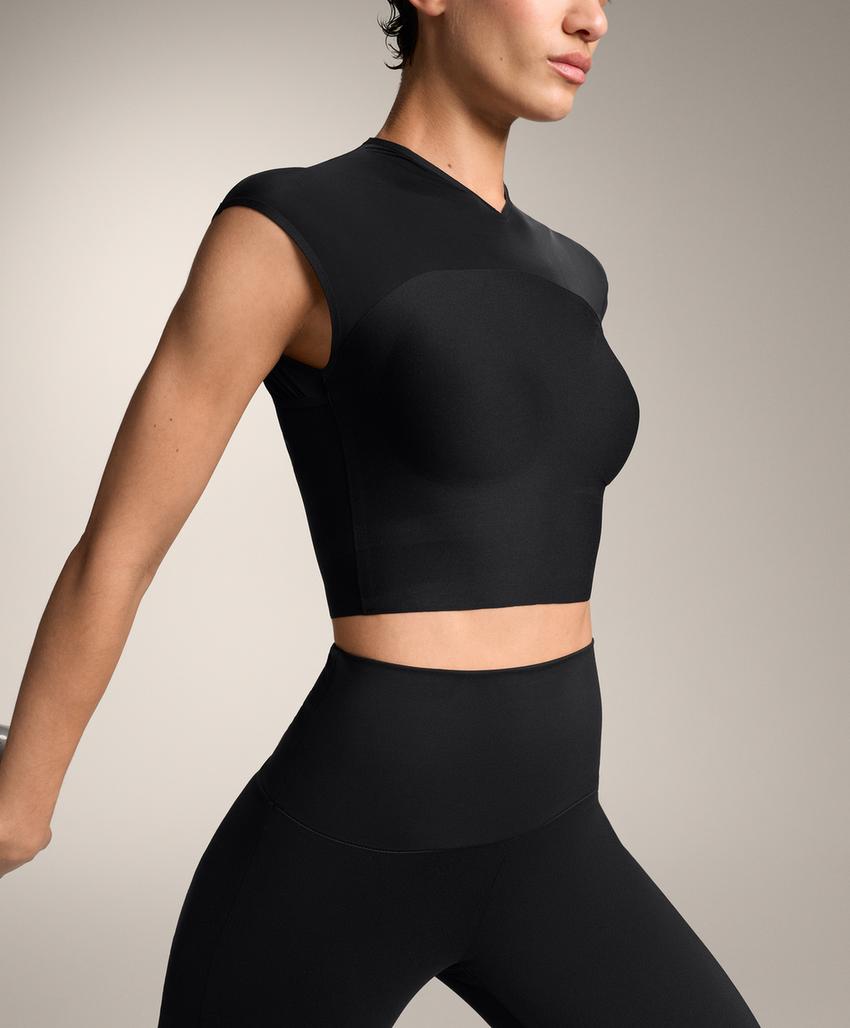 Топ из сетчатой ткани perfect-adapt