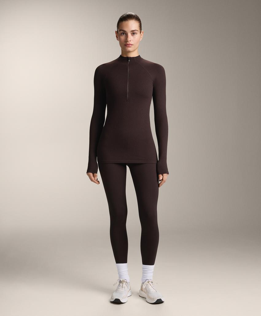 Бесшовная техническая майка