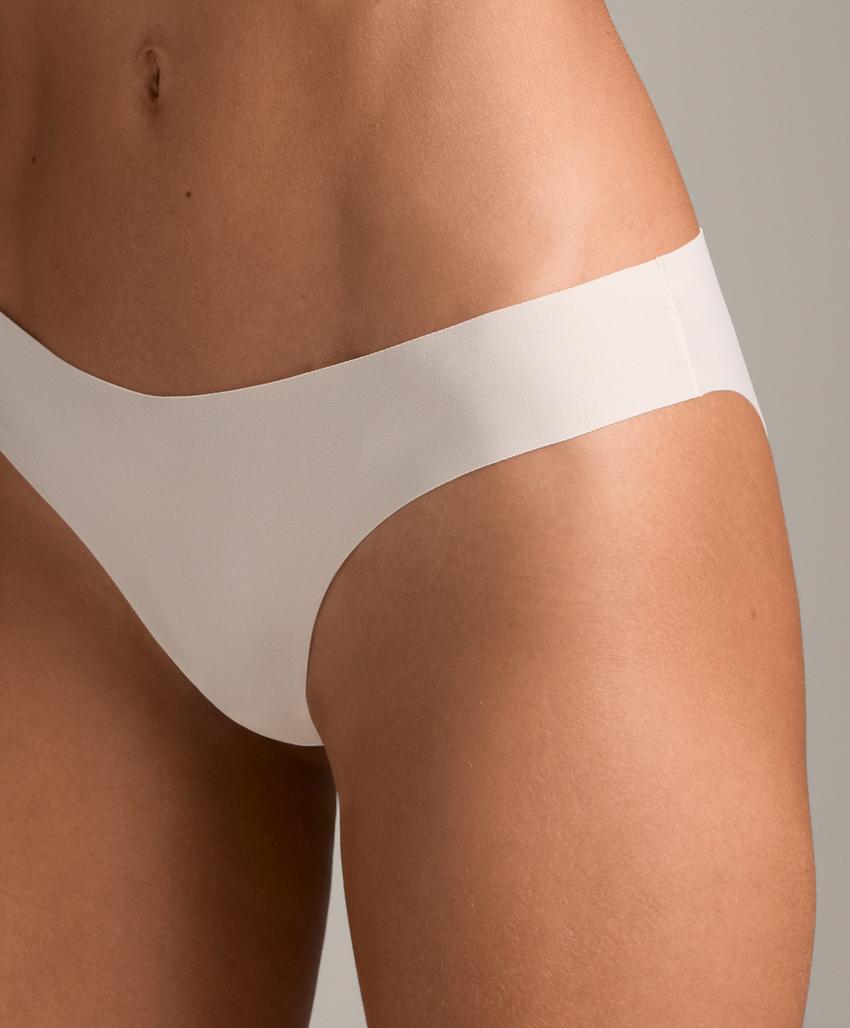 Набор из 5 классических трусиков с невидимым v-вырезом из полиамидного волокна