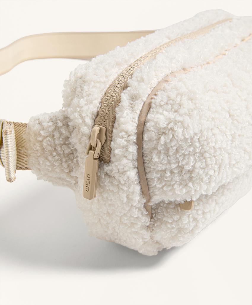 Сумка-банан из искусственного меха