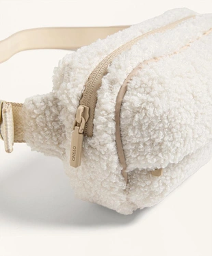 Сумка-банан из искусственного меха- Заказать в России