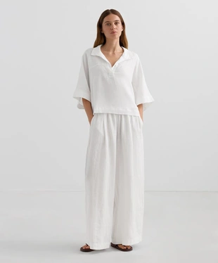 Рубашка оверсайз из 100%-го льна с короткими рукавами- Заказать в России