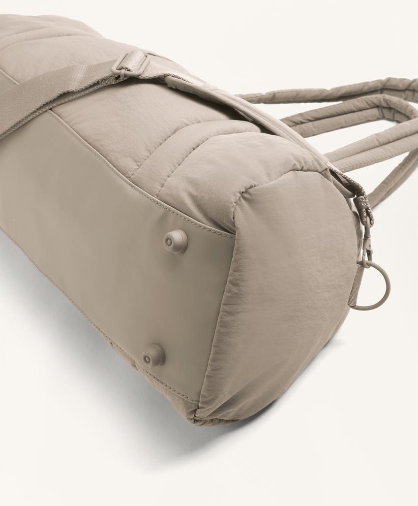 Вакушка для спортивного оборудования с подкладкой