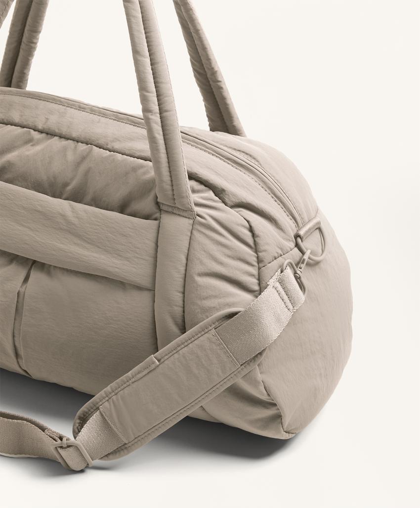 Вакушка для спортивного оборудования с подкладкой