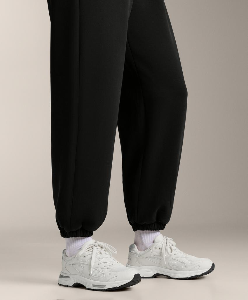 Брюки-джоггеры с начесом из ткани с модалом