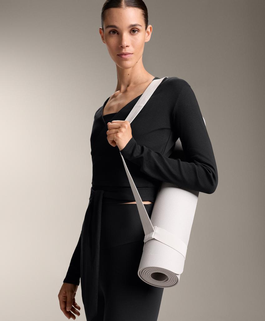 Топ на запах из смесового хлопка в рубчик