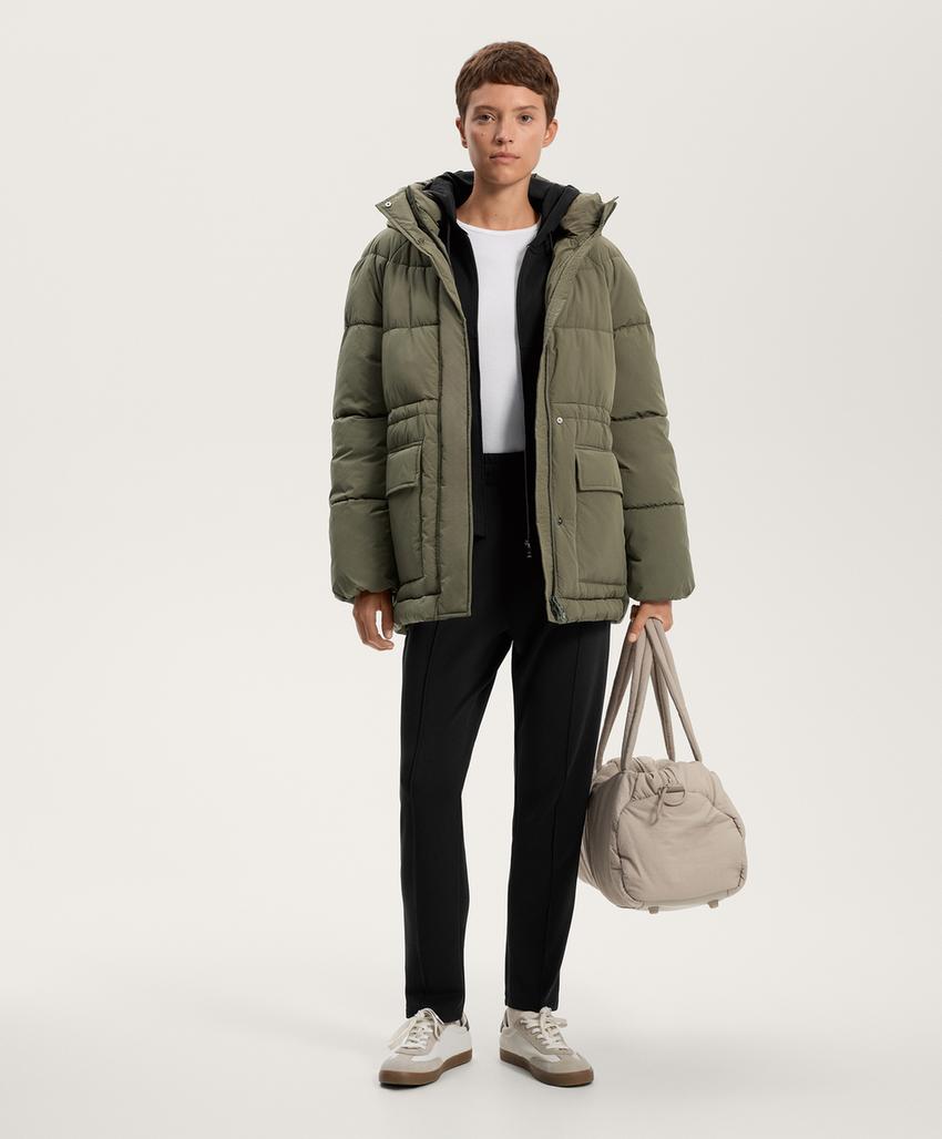 Куртка с капюшоном из мягкого модала