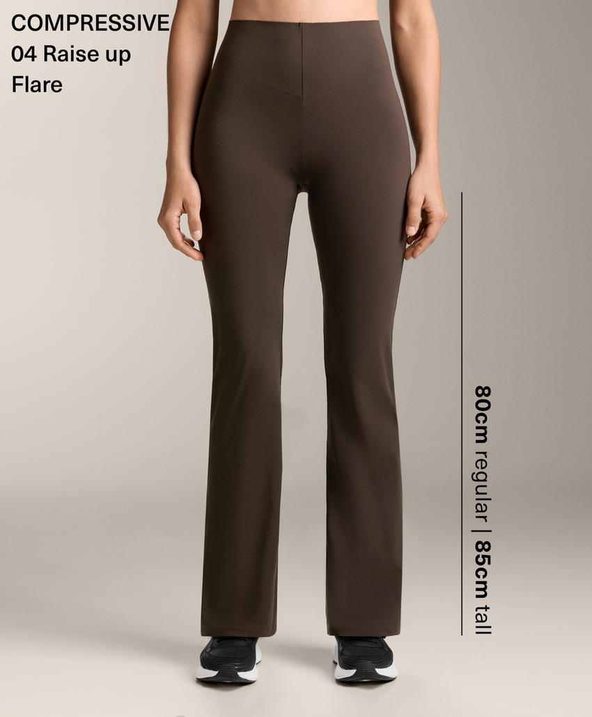 Брюки клеш Compressive с завышенной талией и эффектом пуш-ап