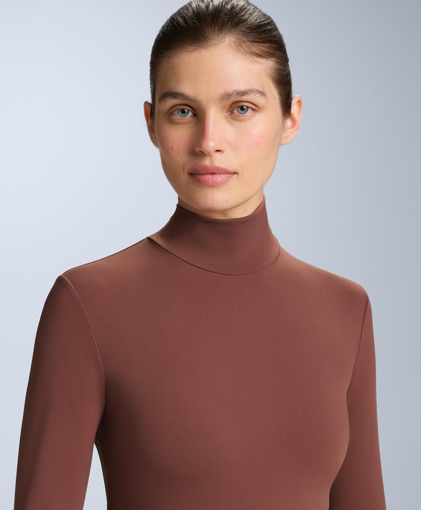 Термофутболка с длинным рукавом и базовым слоем