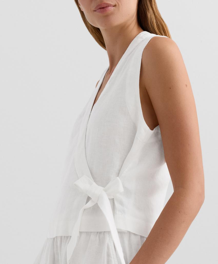 Top на запах с завязками из 100%-го льна