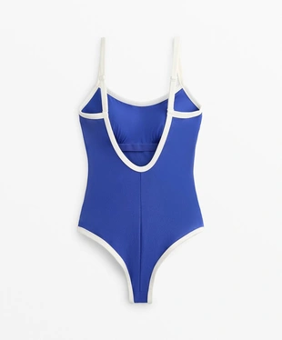 Купальник с яркими контрастами- Заказать в России