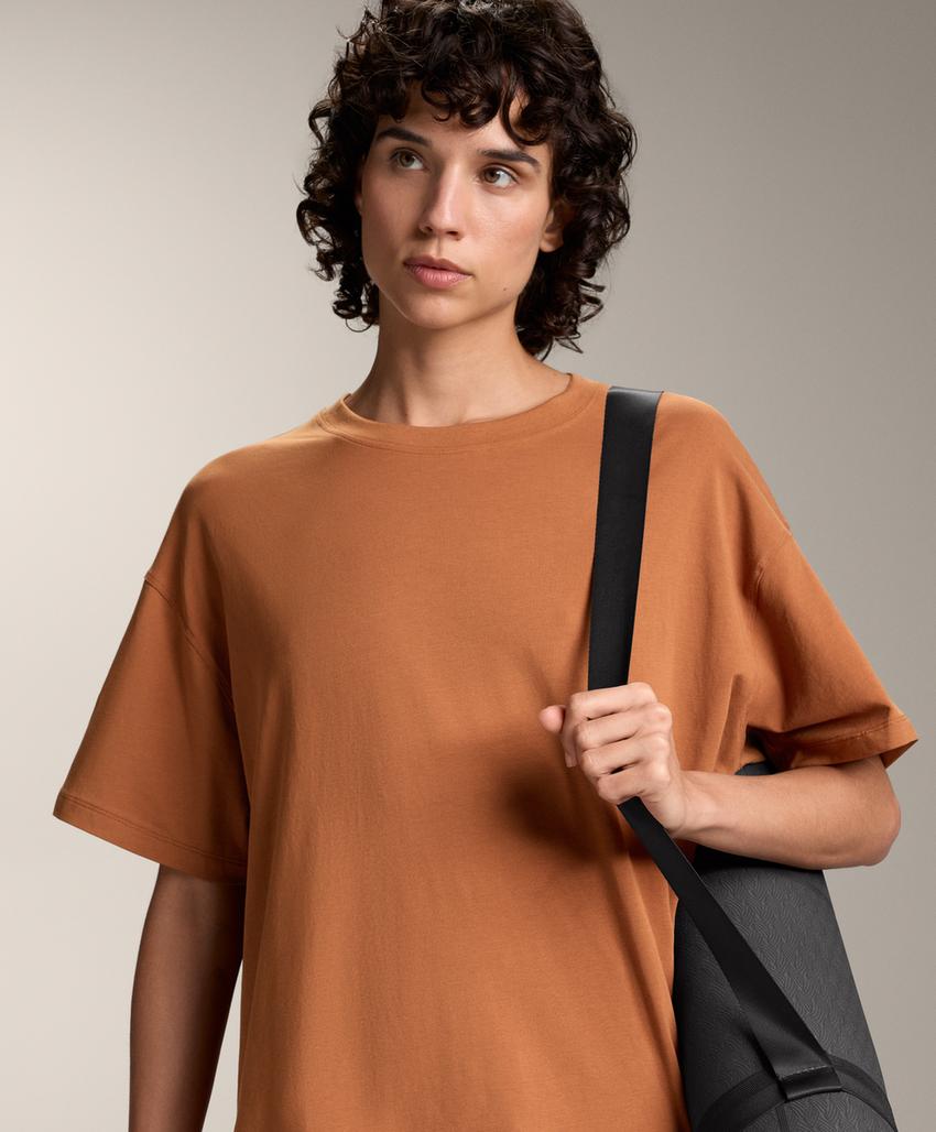 Футболка квадратного кроя из смесового хлопка с короткими рукавами