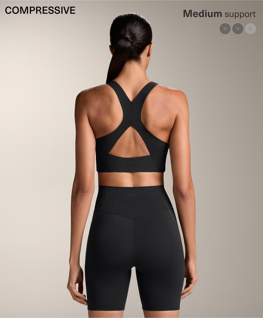 Бюстгальтер Compressive с чашками и средней степенью поддержки