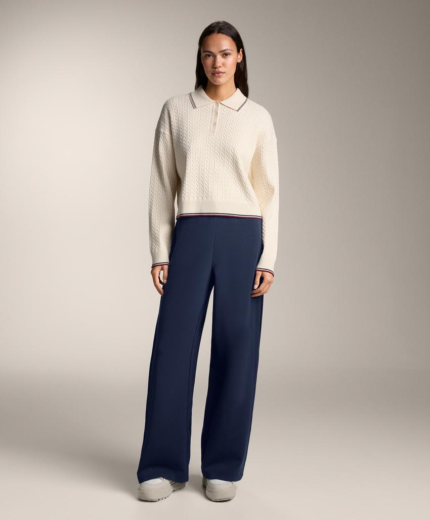 Вязаный джемпер поло с узором «мини-косы»