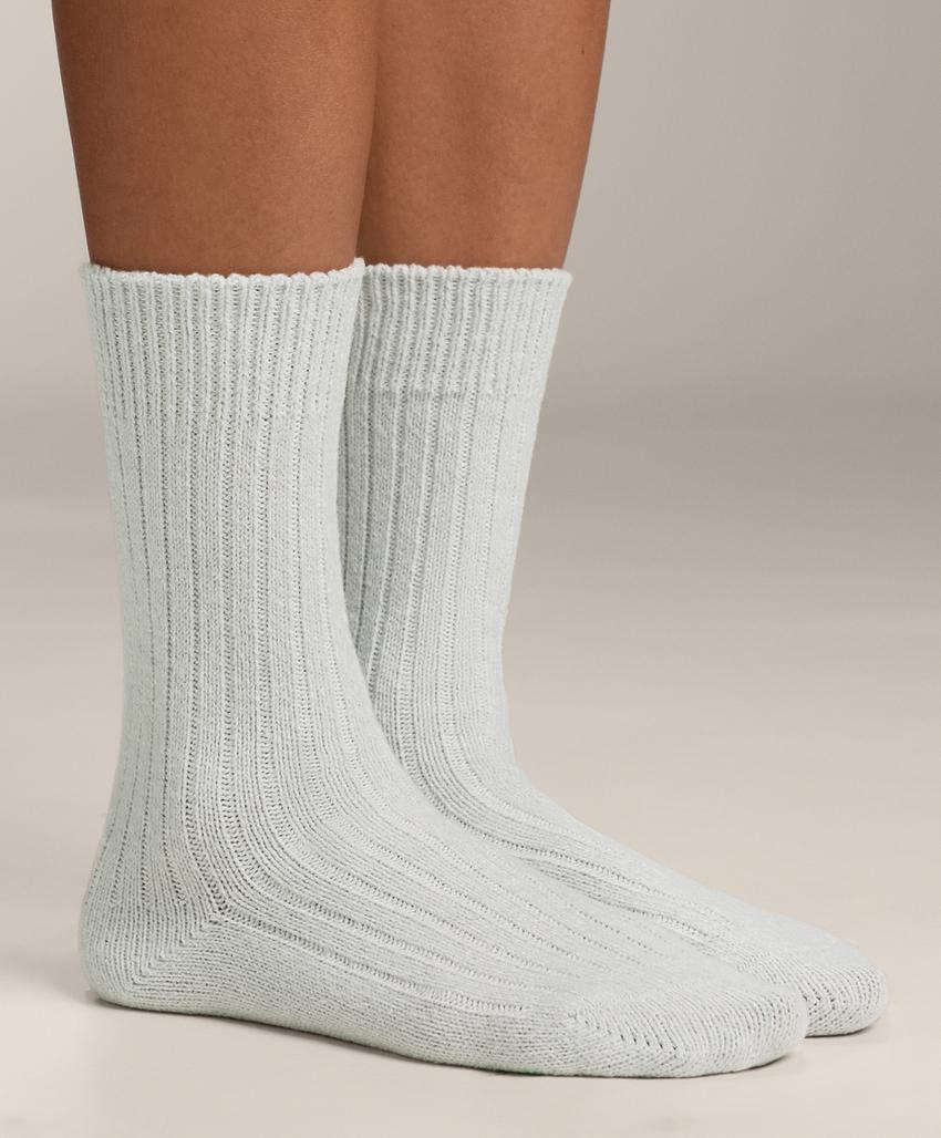 2 пары классических носков в рубчик