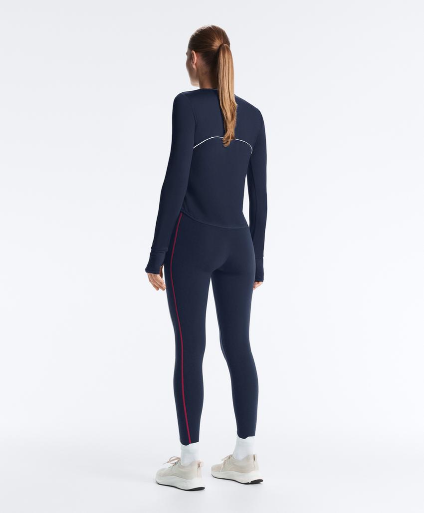 Лонгслив из высокотехнологичной ткани с кантом