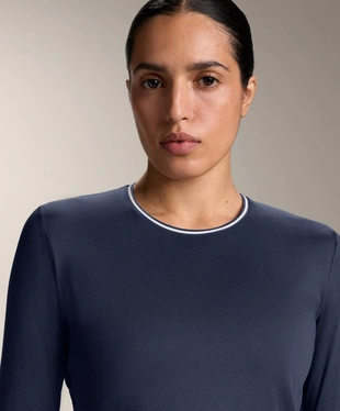 Лонгслив из высокотехнологичной ткани с кантом- Заказать в России