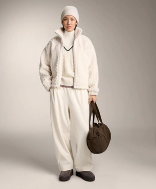 Вязаный свитер с V-образным вырезом и узором «мини-косы»- Заказать в России