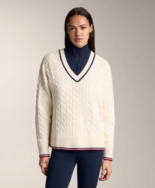 Вязаный свитер с V-образным вырезом и узором «мини-косы»- Заказать в России