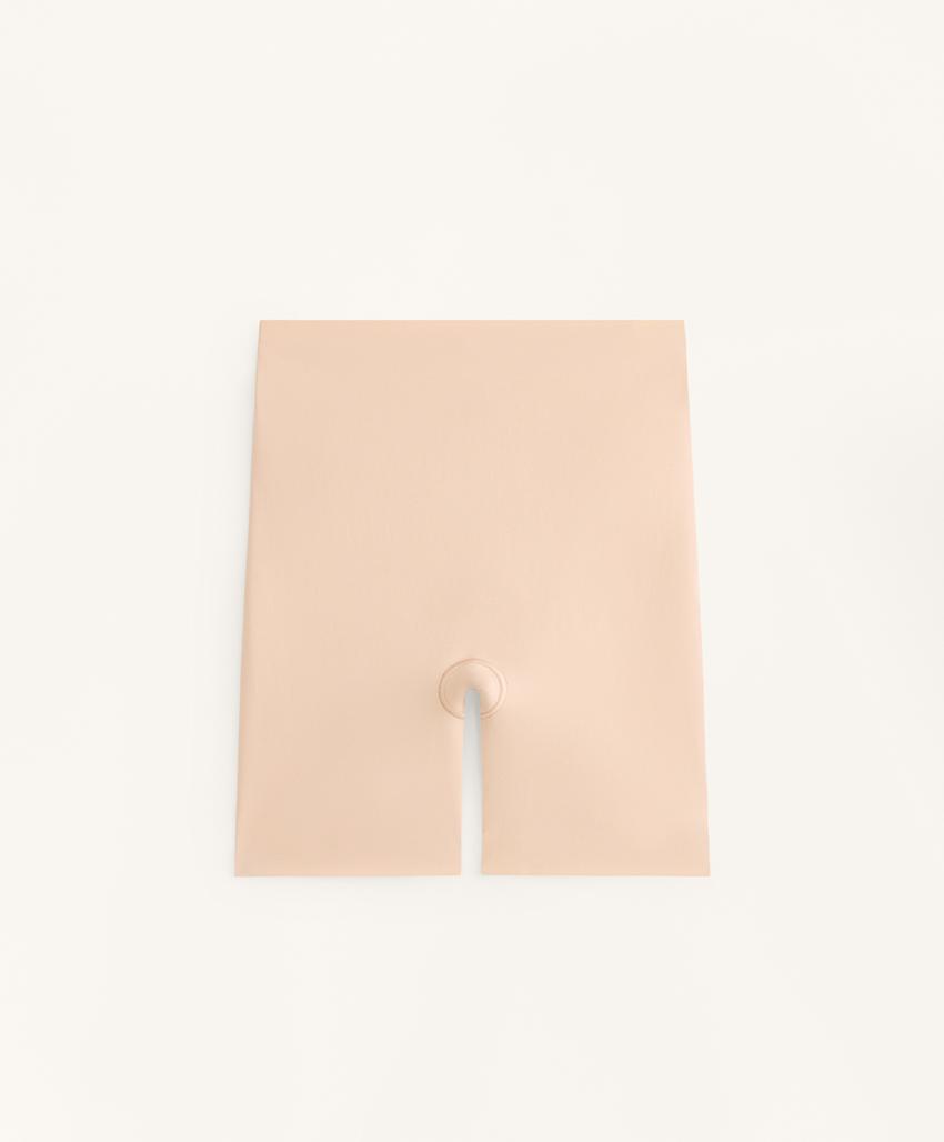 High-waisted invisible polyamide blend medium support biker shorts