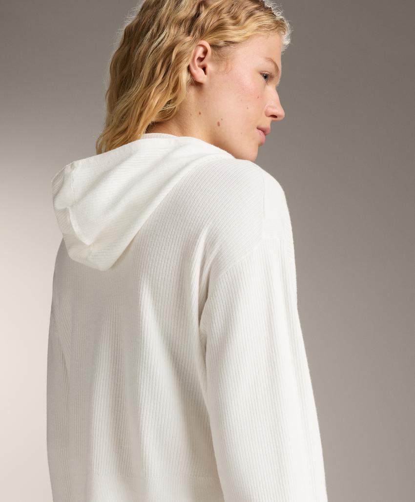 Вязаная куртка с капюшоном, эффект стирки