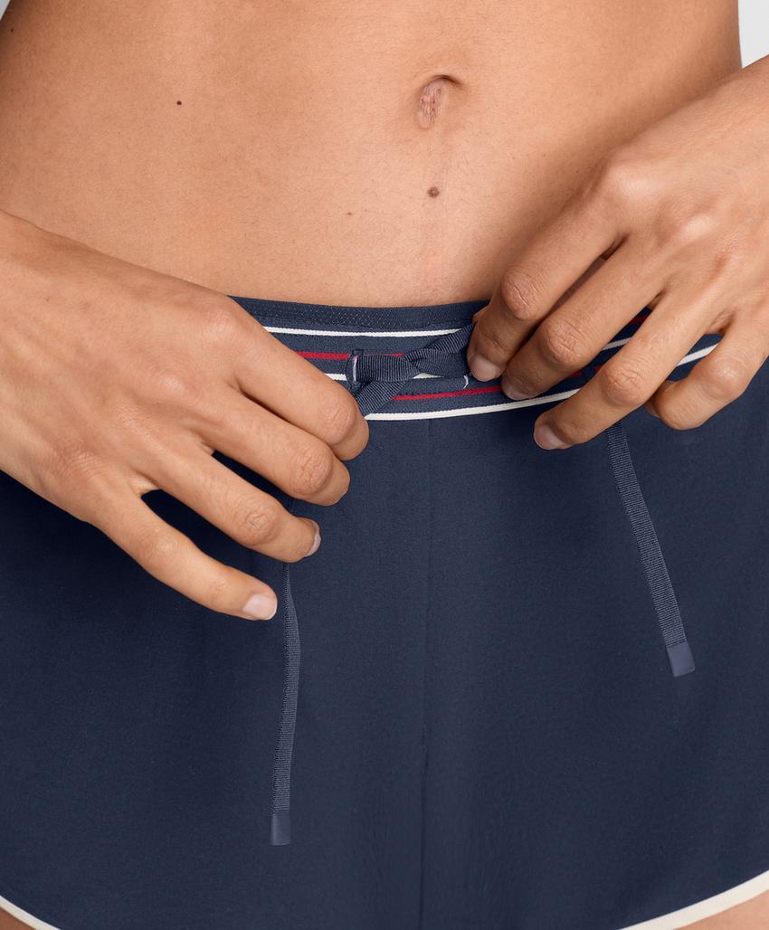 Шорты с резинкой