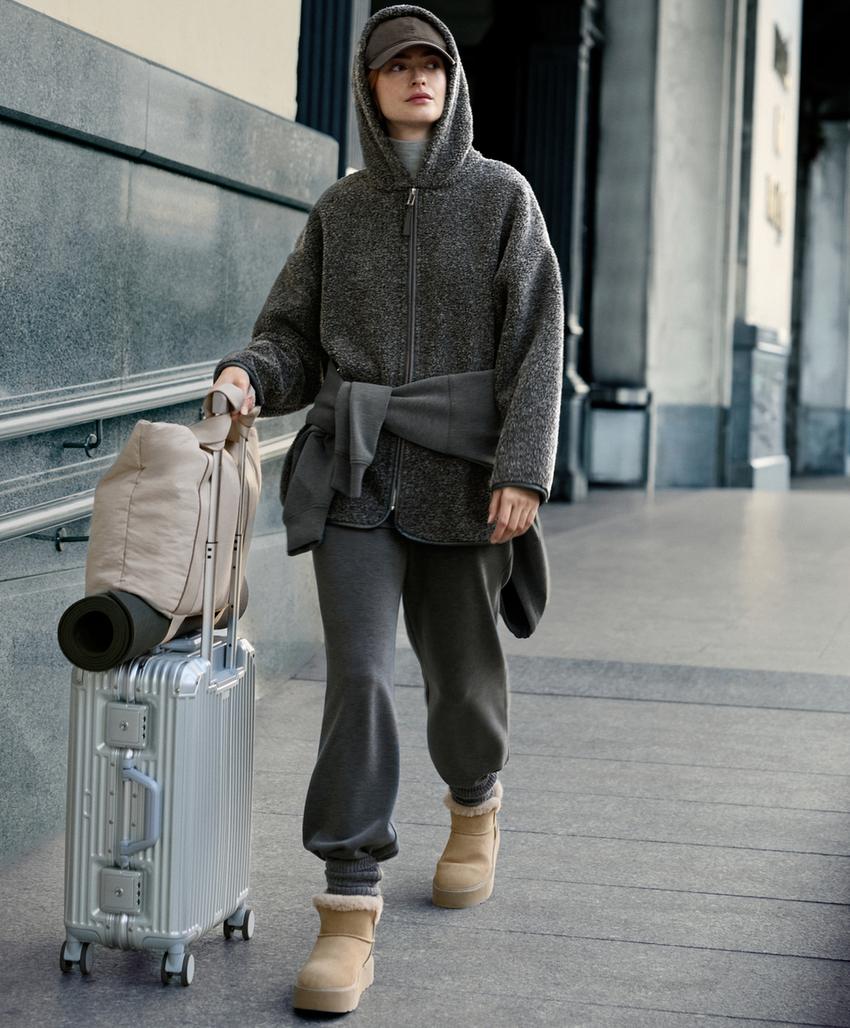 Мягкие марлевые джоггеры из модала