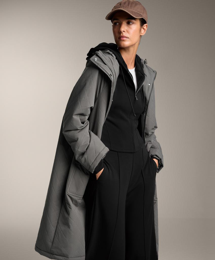 Укороченный удлиненный халат с капюшоном из модала soft touch