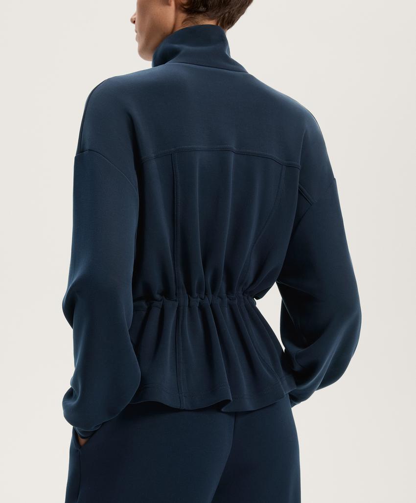 Куртка с регулируемой талией из мягкого модала