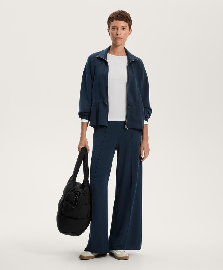 Куртка с регулируемой талией из мягкого модала