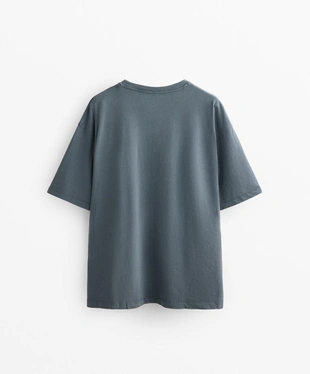 Футболка квадратного кроя из смесового хлопка с короткими рукавами- Заказать в России