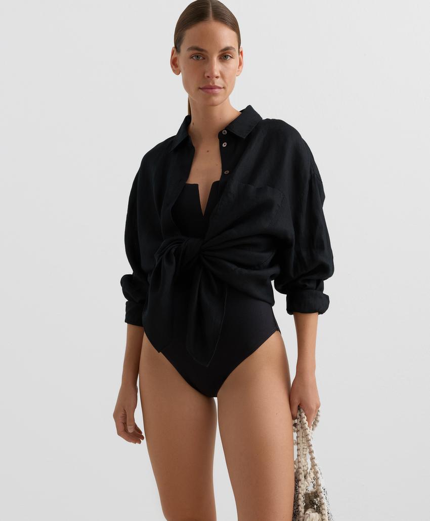 Купальник с V-образным вырезом из ткани пике