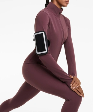 Легкая и теплая высокотехнологичная куртка- Заказать в России