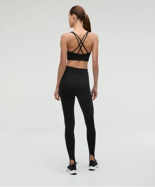 Спортивный бюстгальтер COMFORTLUX с чашечками средней поддержки- Заказать в России