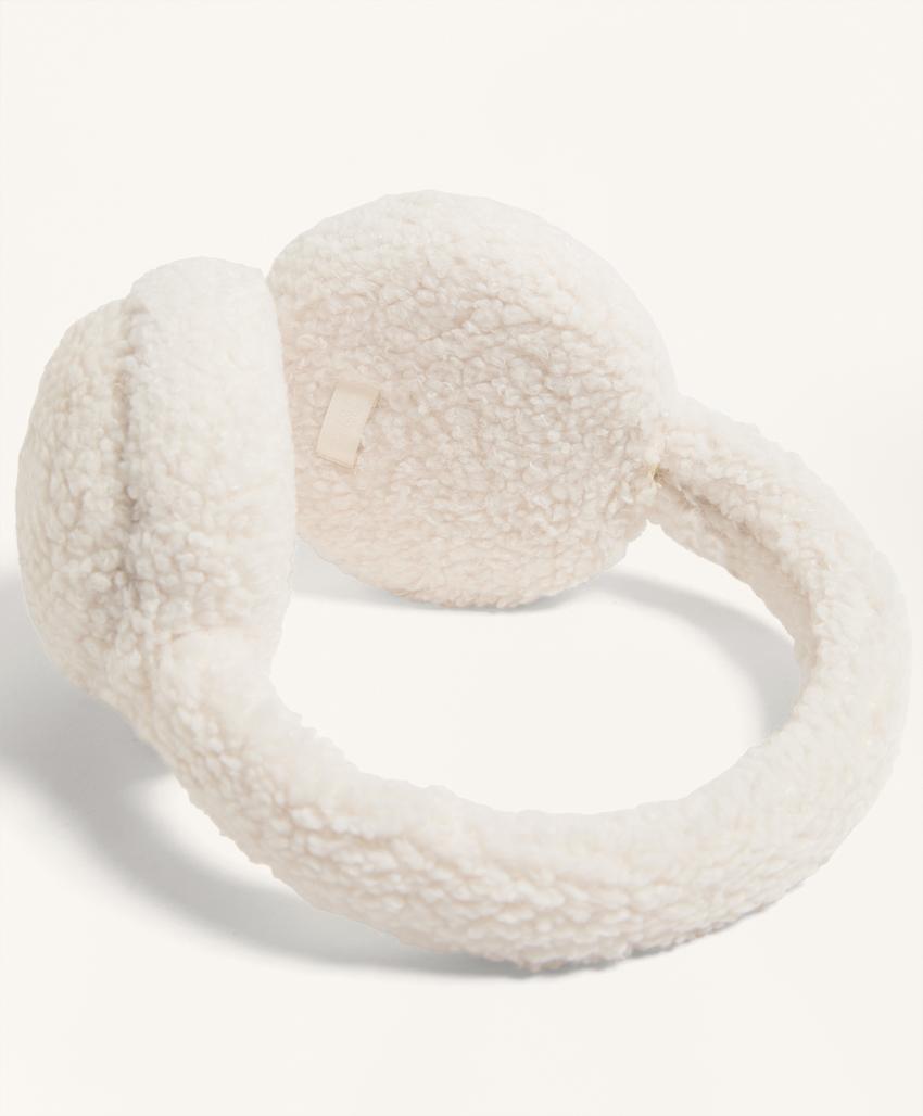 Наушники из искусственной овчины