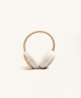 Наушники из искусственной овчины с контрастной отделкой- Заказать в России